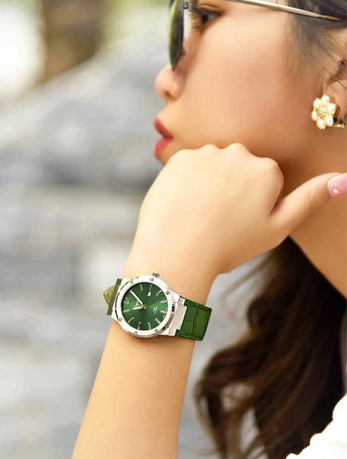 Salvatore Ferragamo F-80 Classic Green Dial Green Leather Strap Watch for Men - SFDT00119 - Image 8