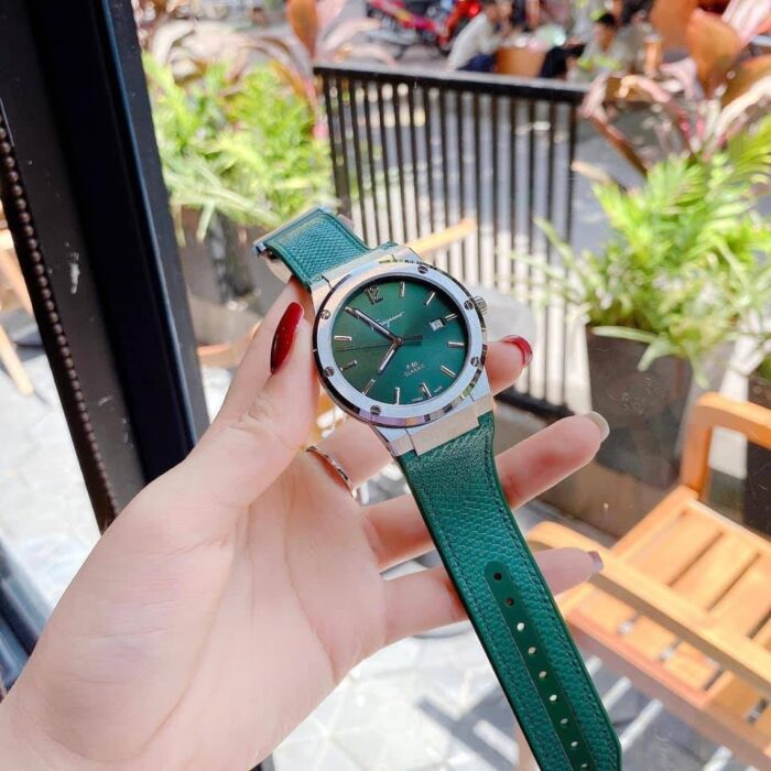 Salvatore Ferragamo F-80 Classic Green Dial Green Leather Strap Watch for Men - SFDT00519 - Image 8