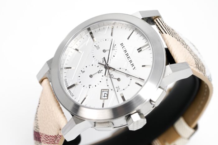Burberry Men's Watch Chronograph The City 42mm Nova Check - BU9360 - Image 3